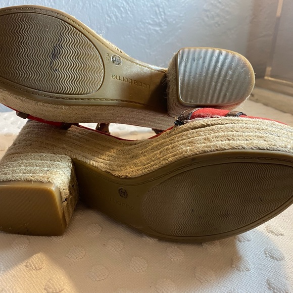 Liz CLAIBORNE MADDIE Women’s Red Espadrille Chunky Heel Shoes - Picture 7 of 16